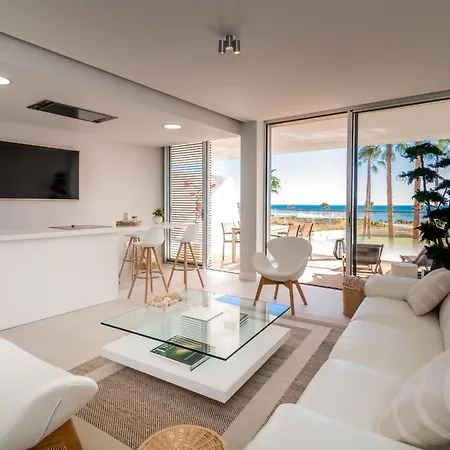 Theedgebythesea Coral * Estepona