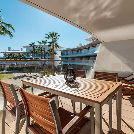 Theedgebythesea Coral Apartman *