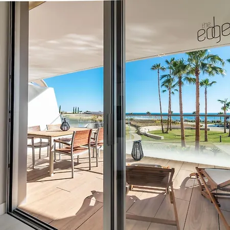 Theedgebythesea Coral Apartmán *